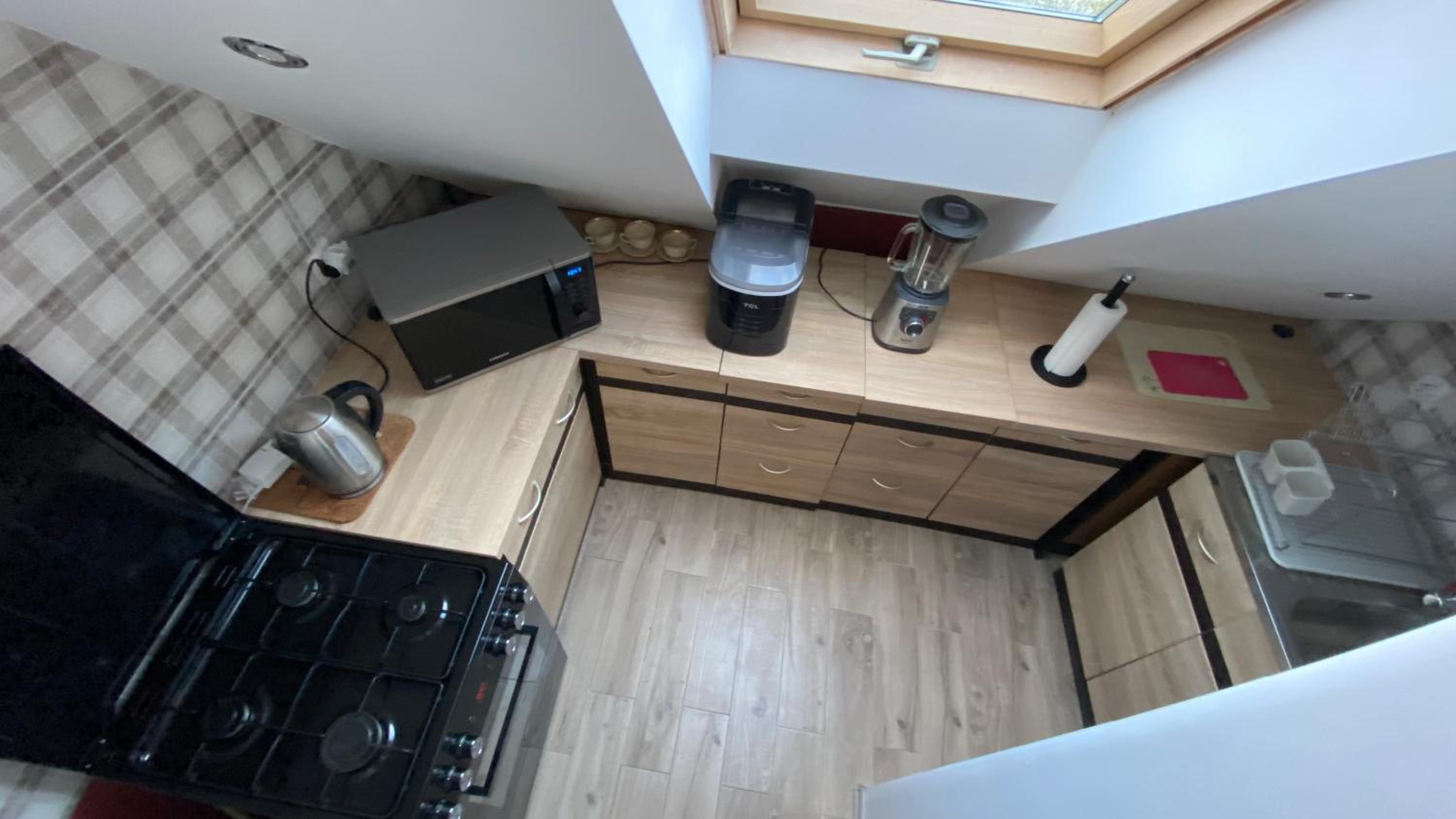 Deluxe Triple Room - Photo 9