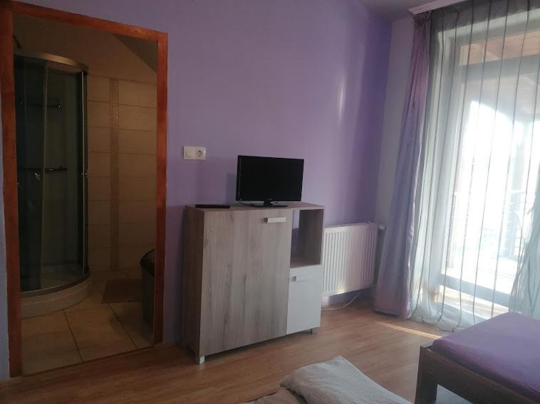 Double Room with Terrace - Photo 3