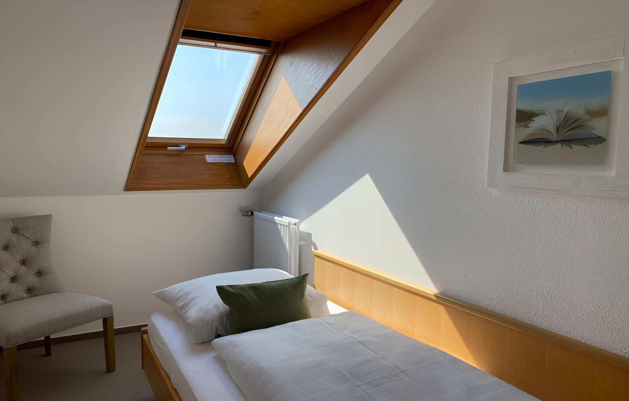 Family Room with Sea View photo 2