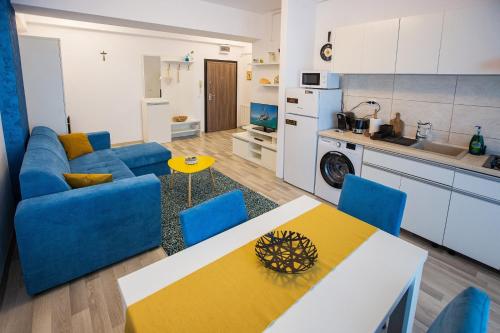 Apartment photo 2