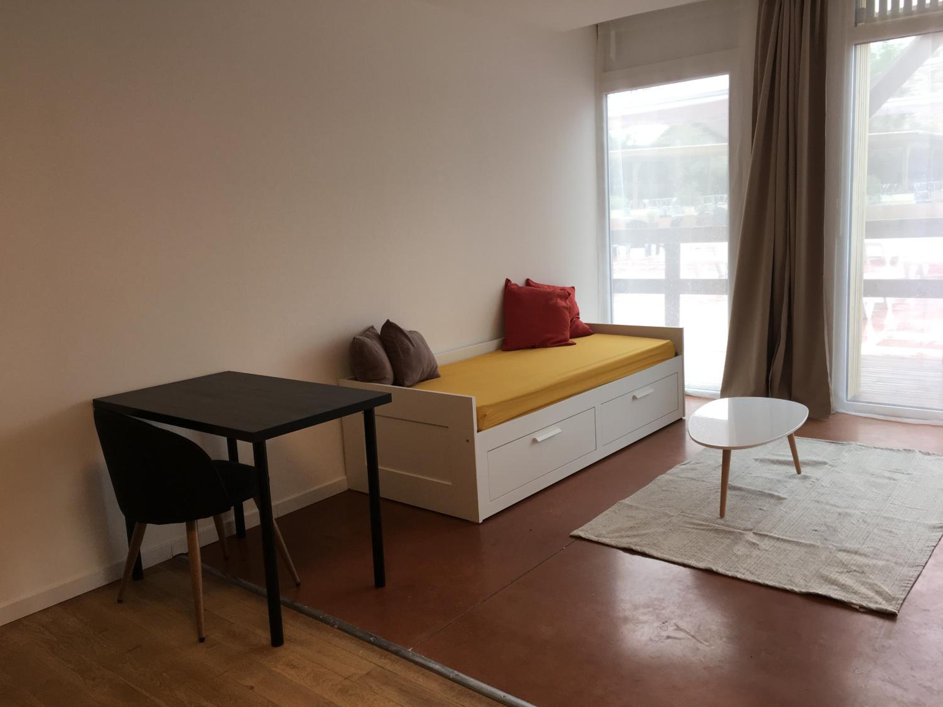 Junior Suite with Pool View photo 2