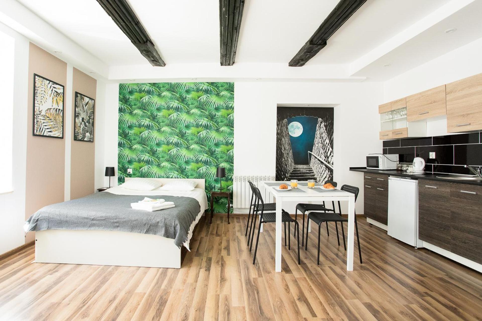 One-Bedroom Apartment - Photo 15