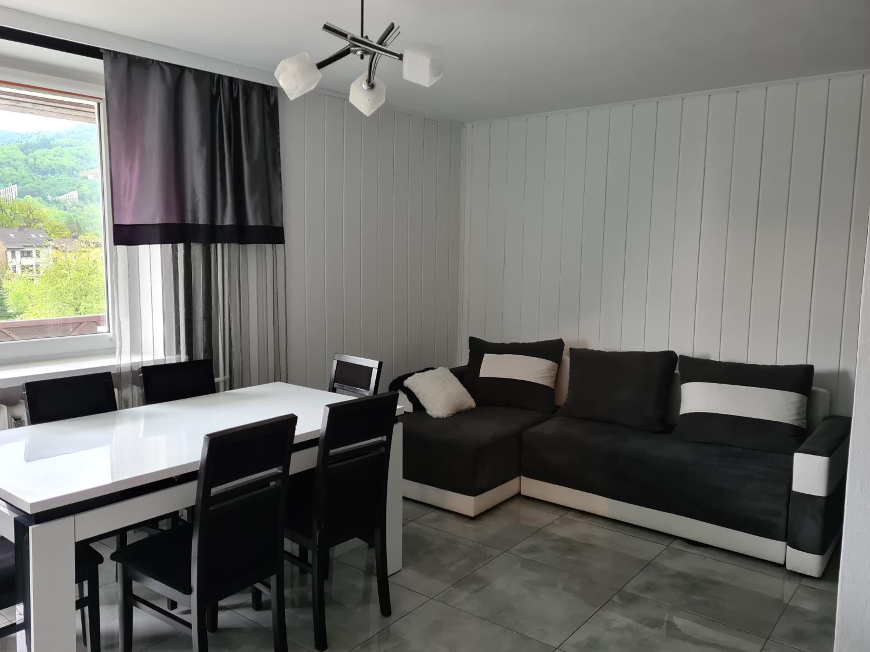 Two-Bedroom Apartment - Photo 4