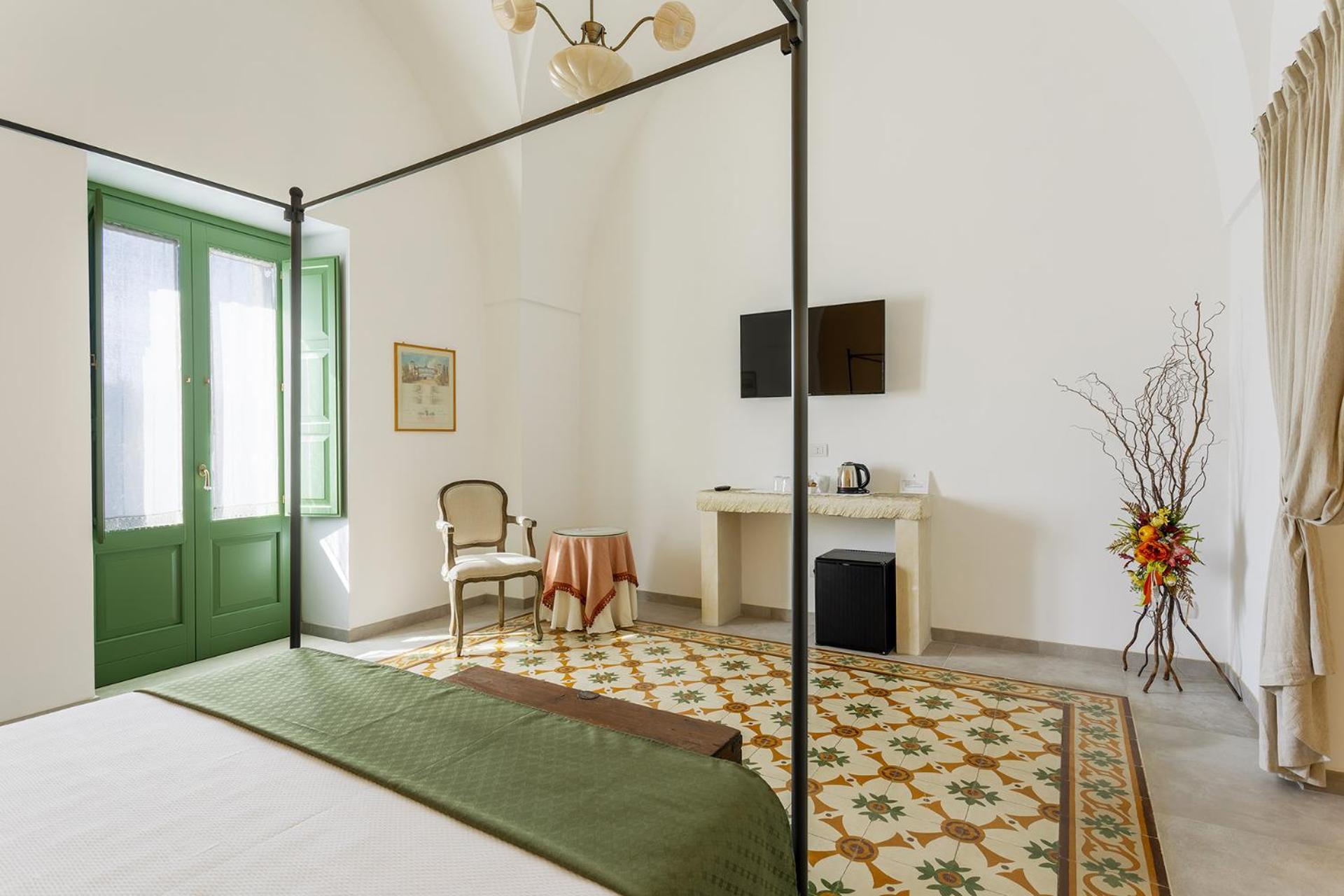 Deluxe Double Room photo 2