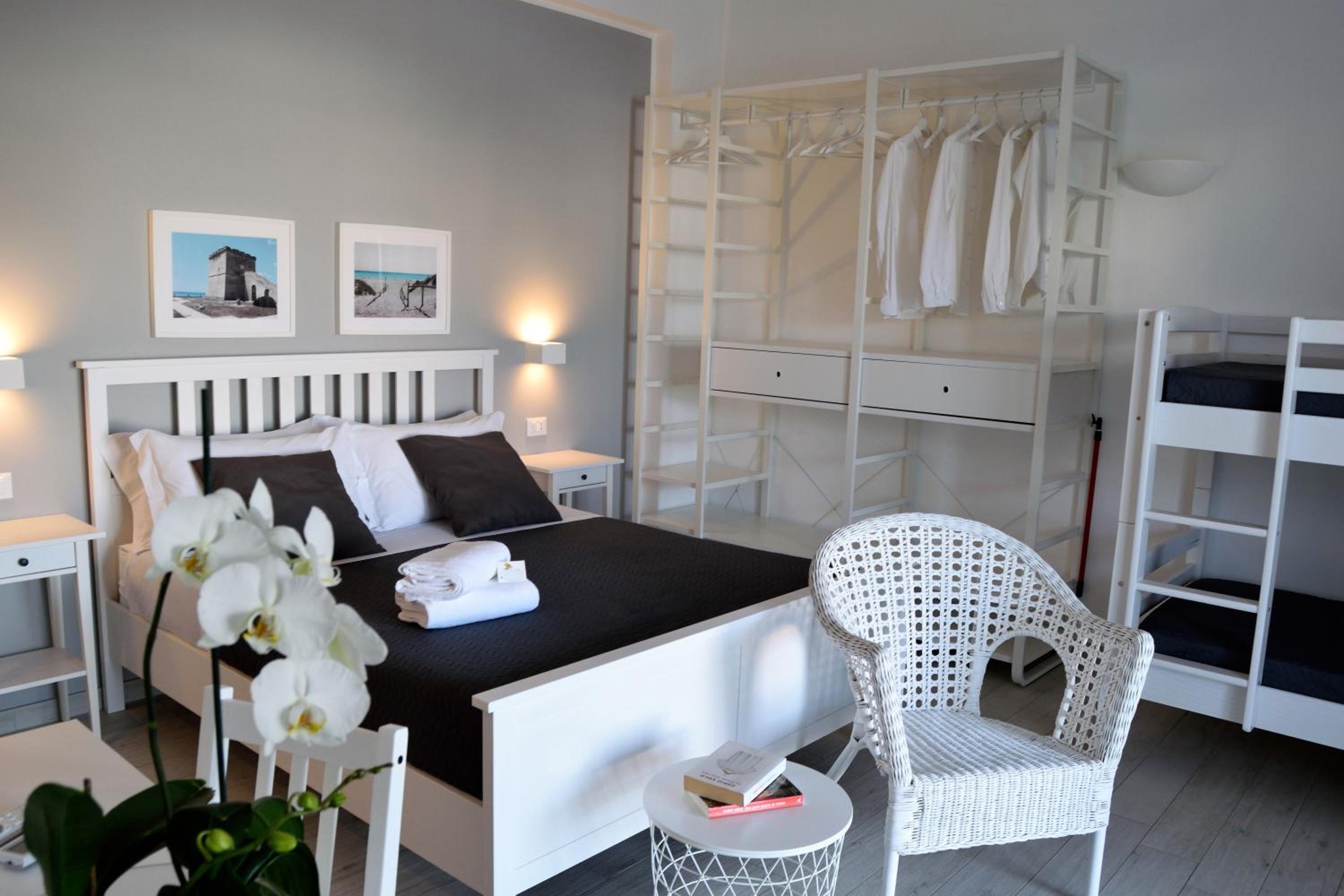 Quadruple Room with Terrace - Photo 1
