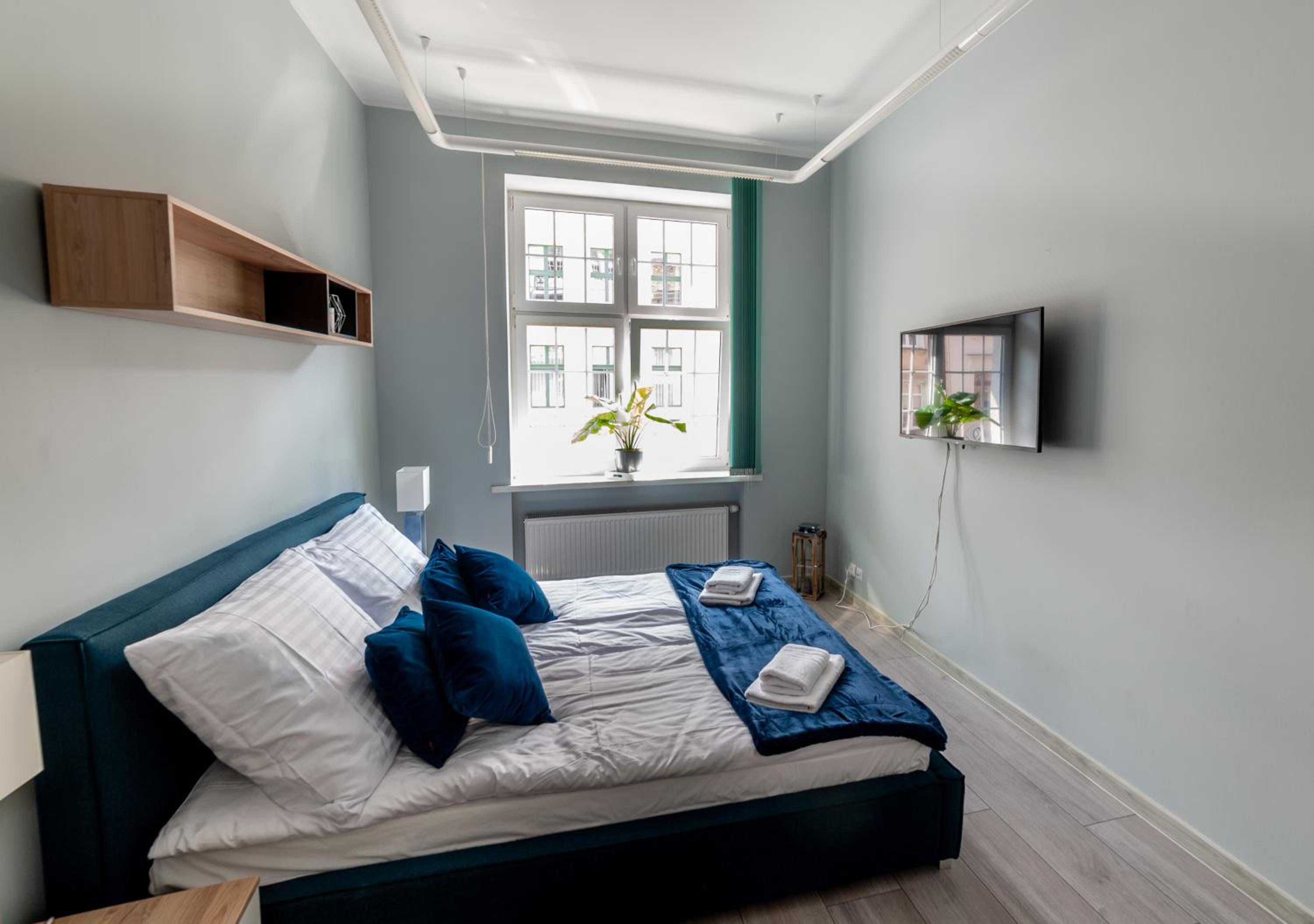 One-Bedroom Apartment - Photo 10