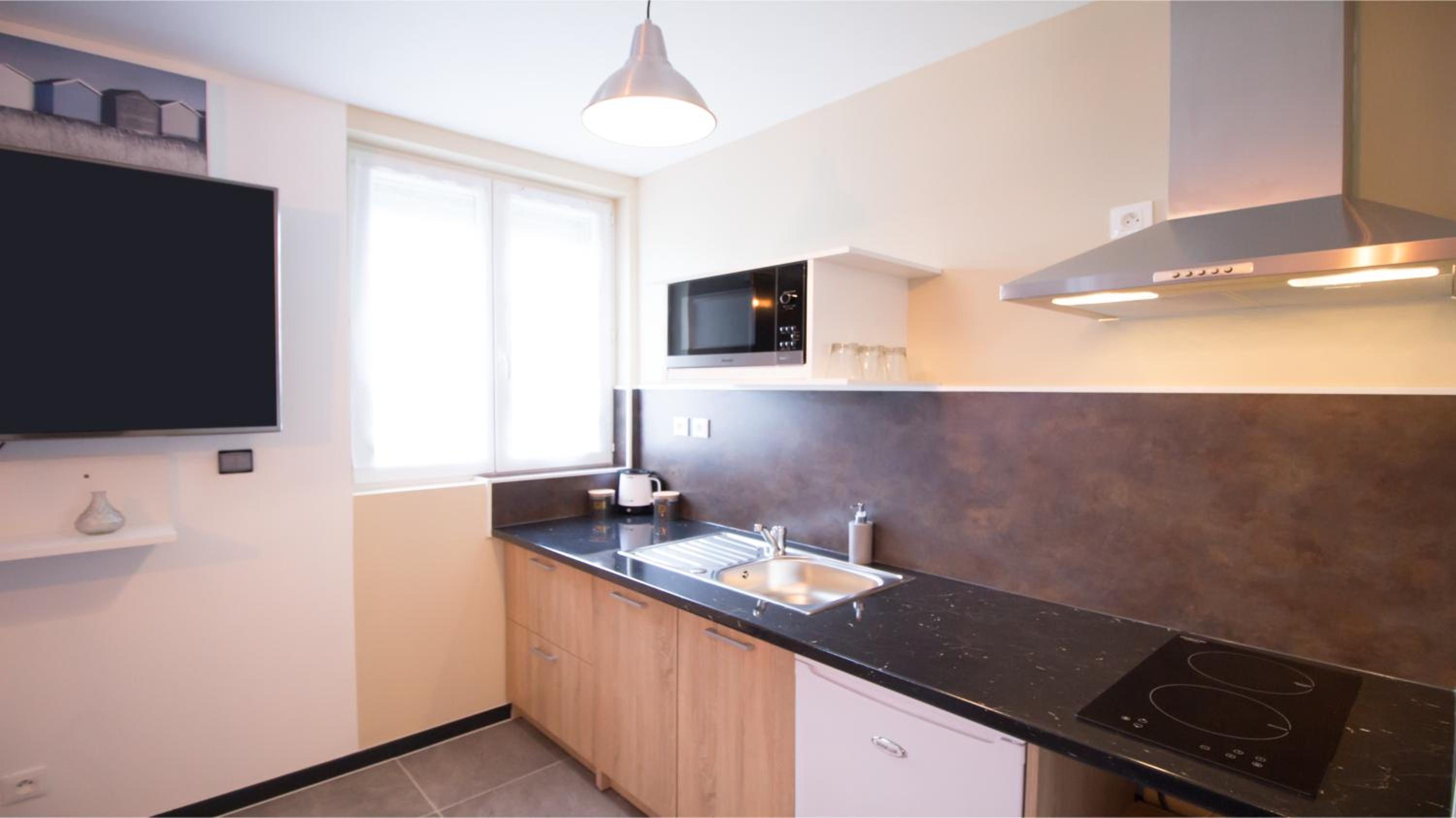 Apartment photo 1