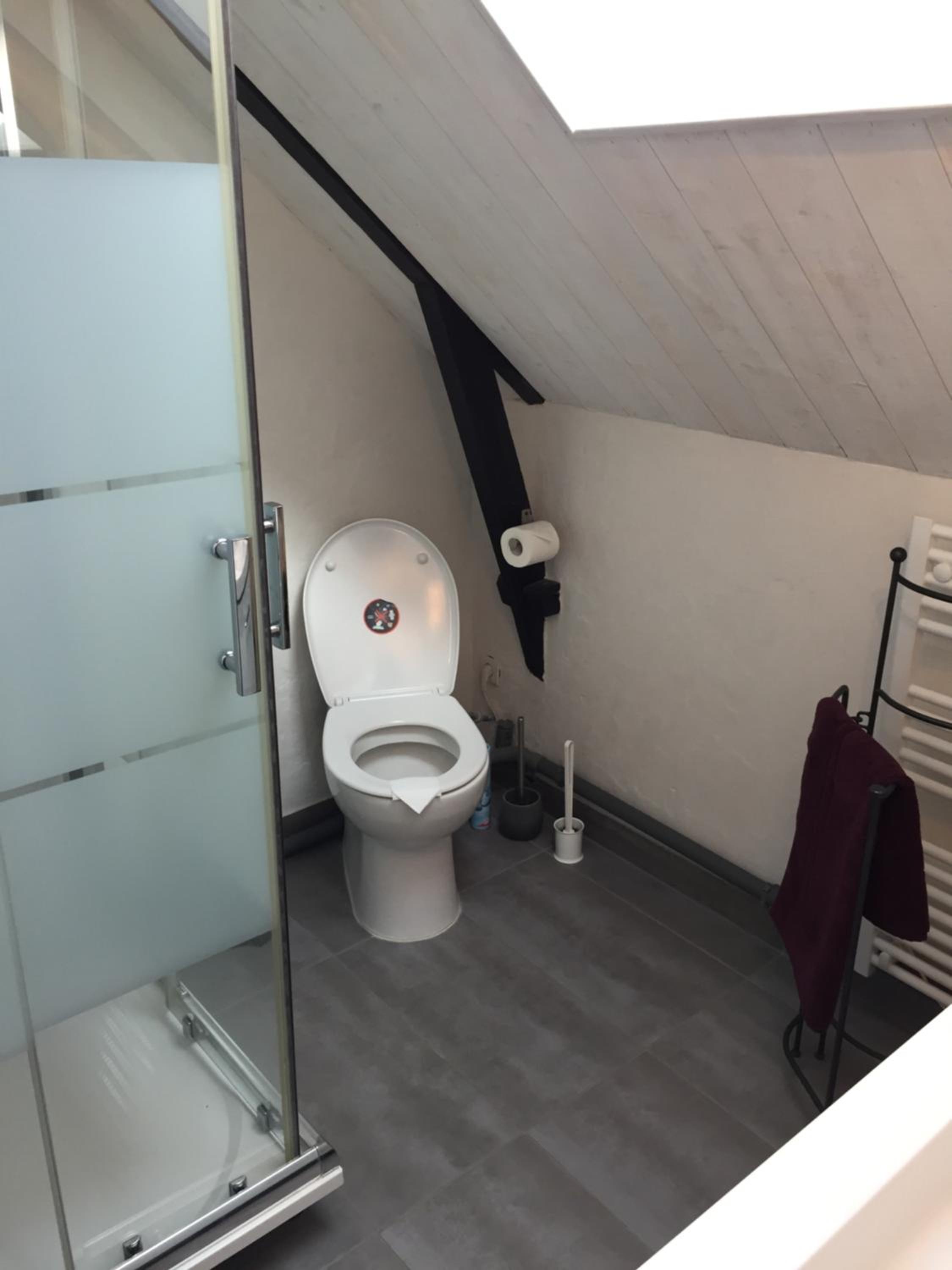Double Room with Private External Bathroom - Photo 29