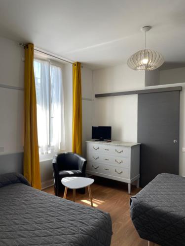 Superior Triple Room - Photo 11
