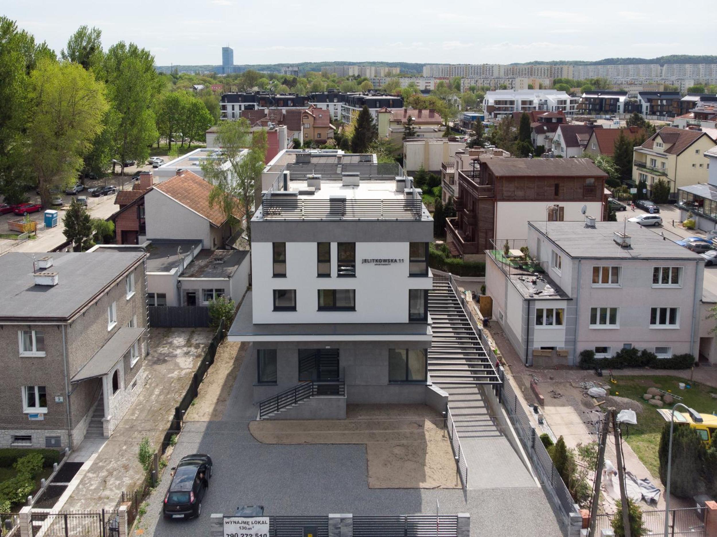 Studio Apartment - Photo 15