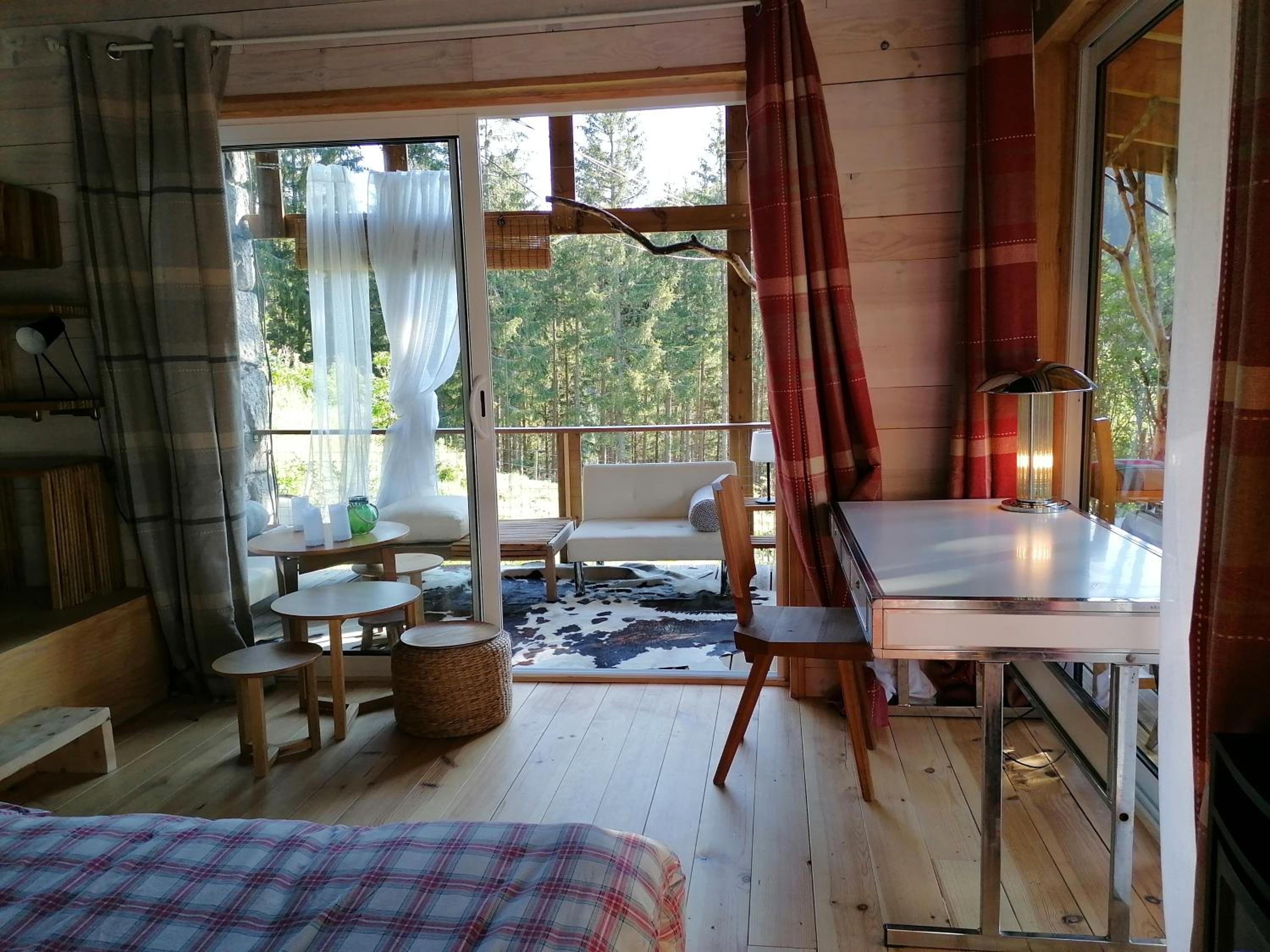 Suite with Mountain View photo 3