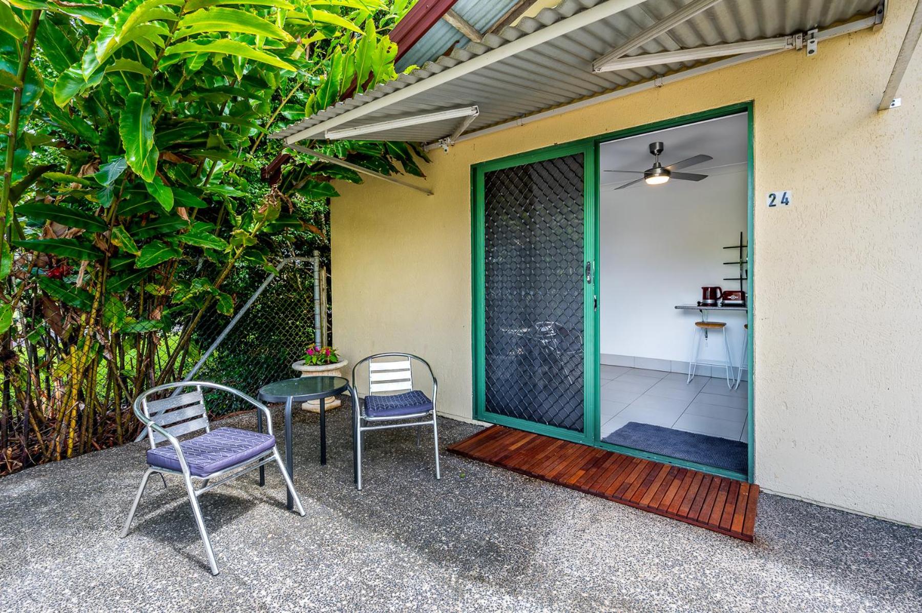 Double Room with Private Bathroom photo 1