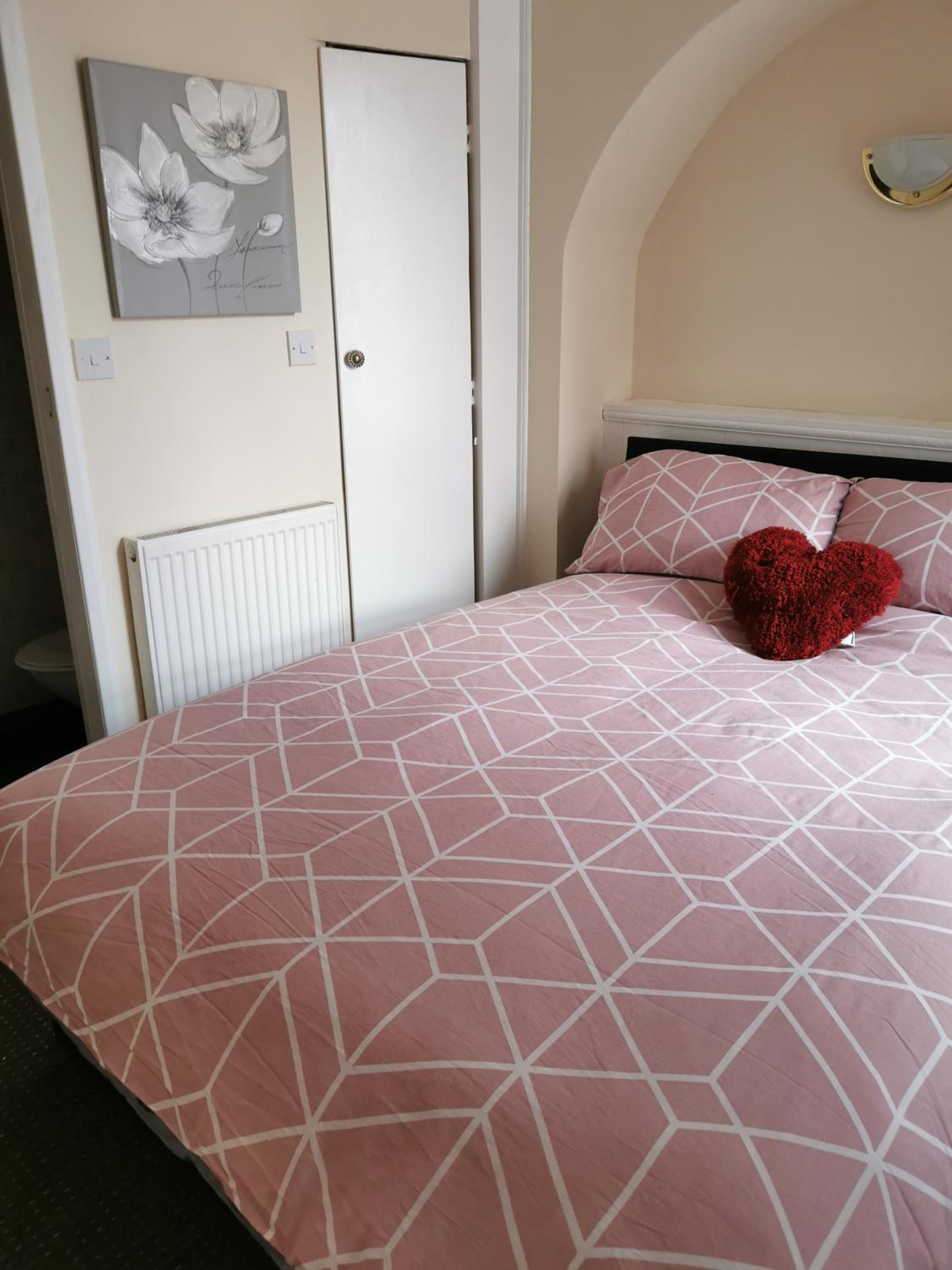 Budget Double Room photo 2