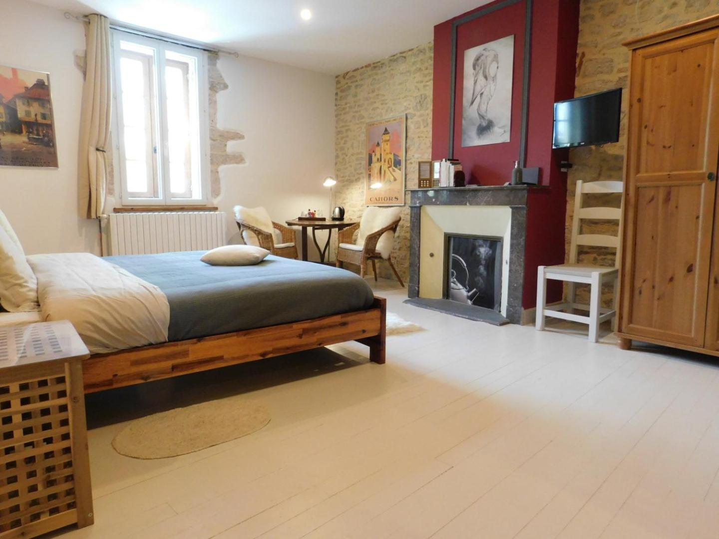 Classic Double Room - Photo 8