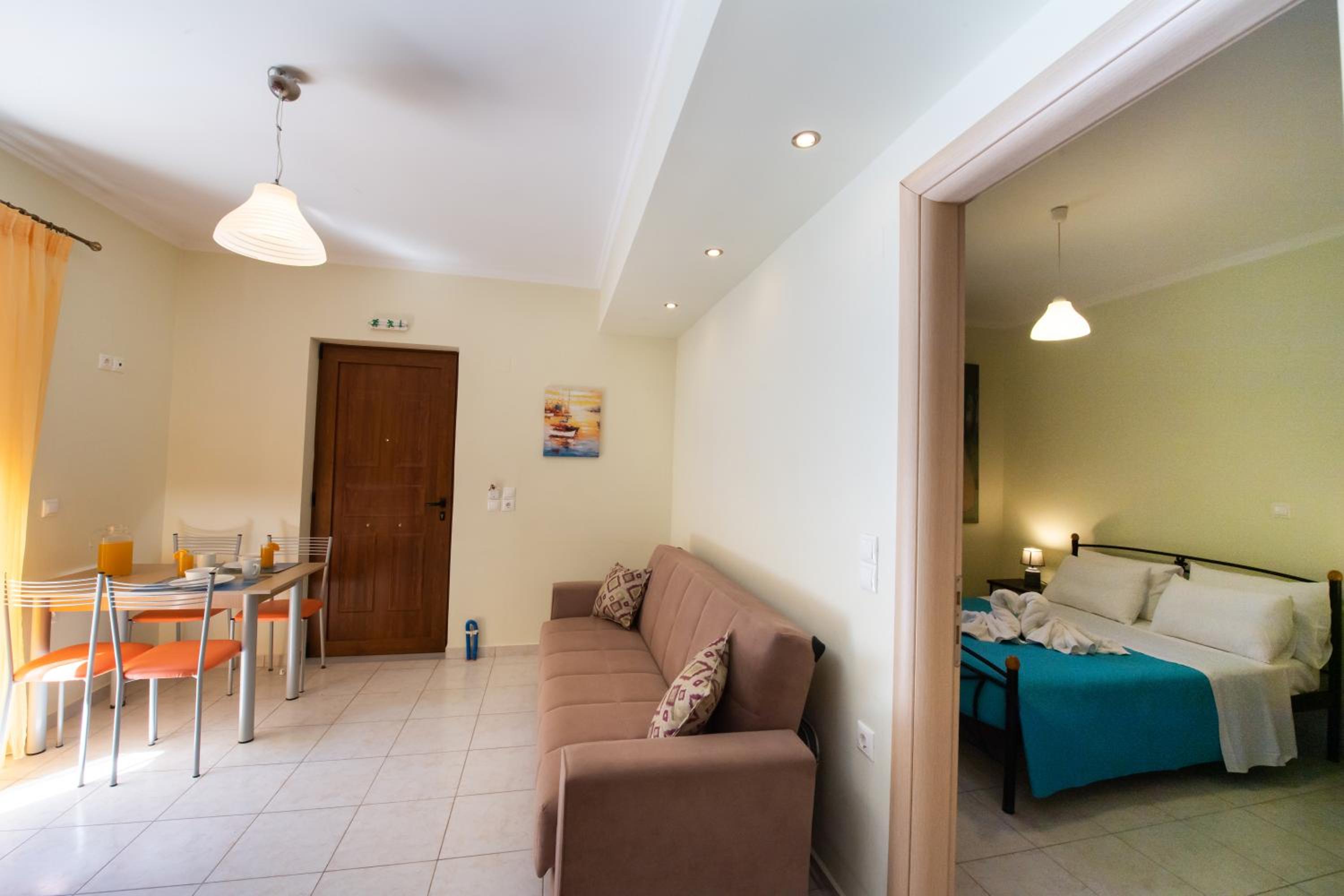 One-Bedroom Apartment