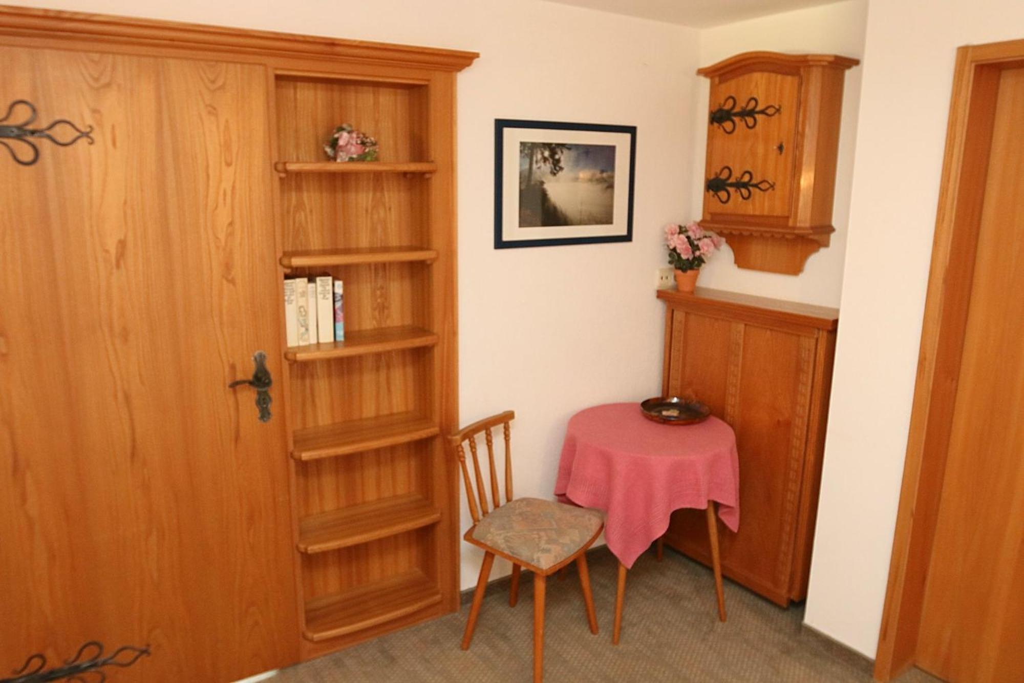 Apartment with Balcony photo 2
