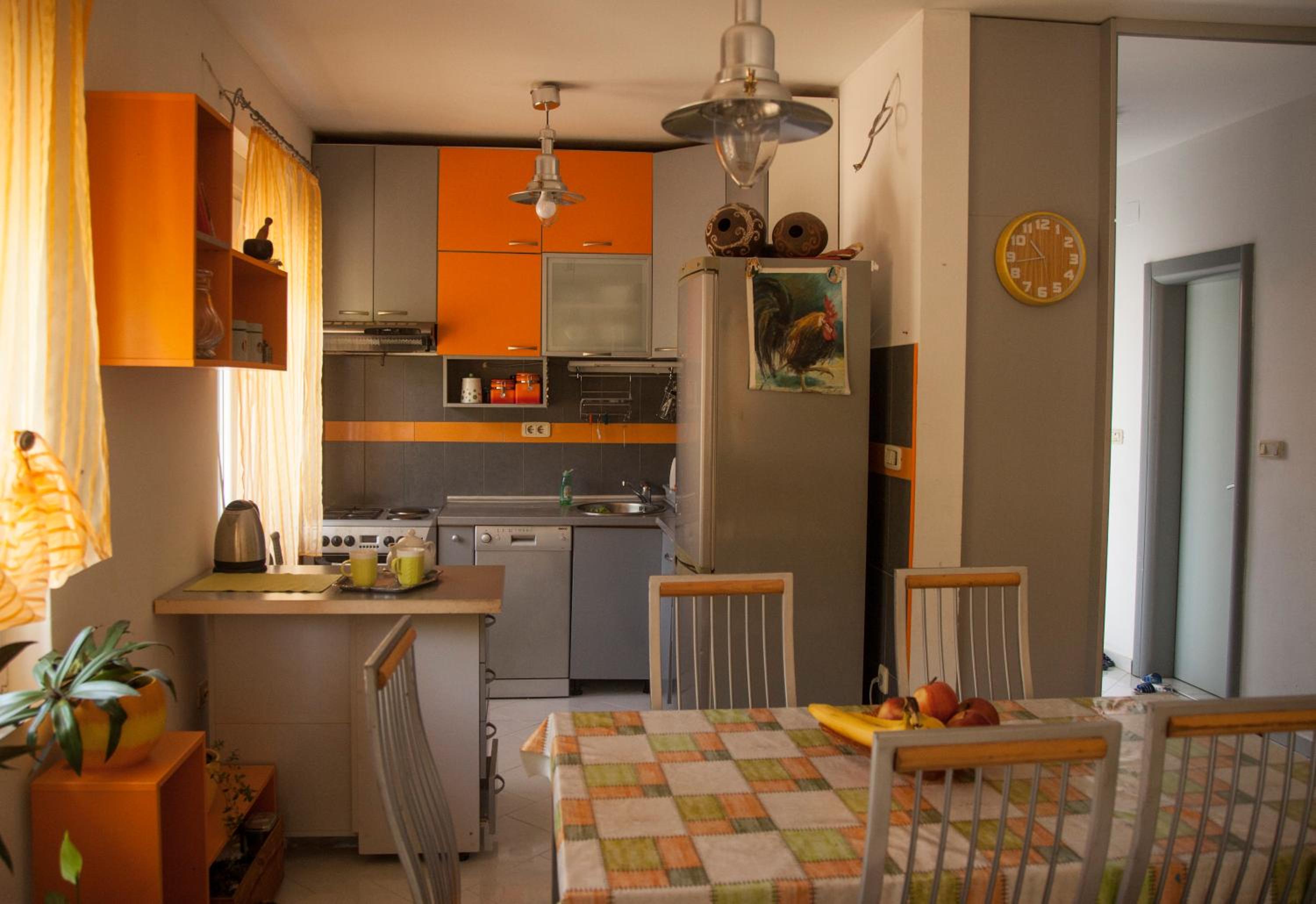 Apartment with Garden View