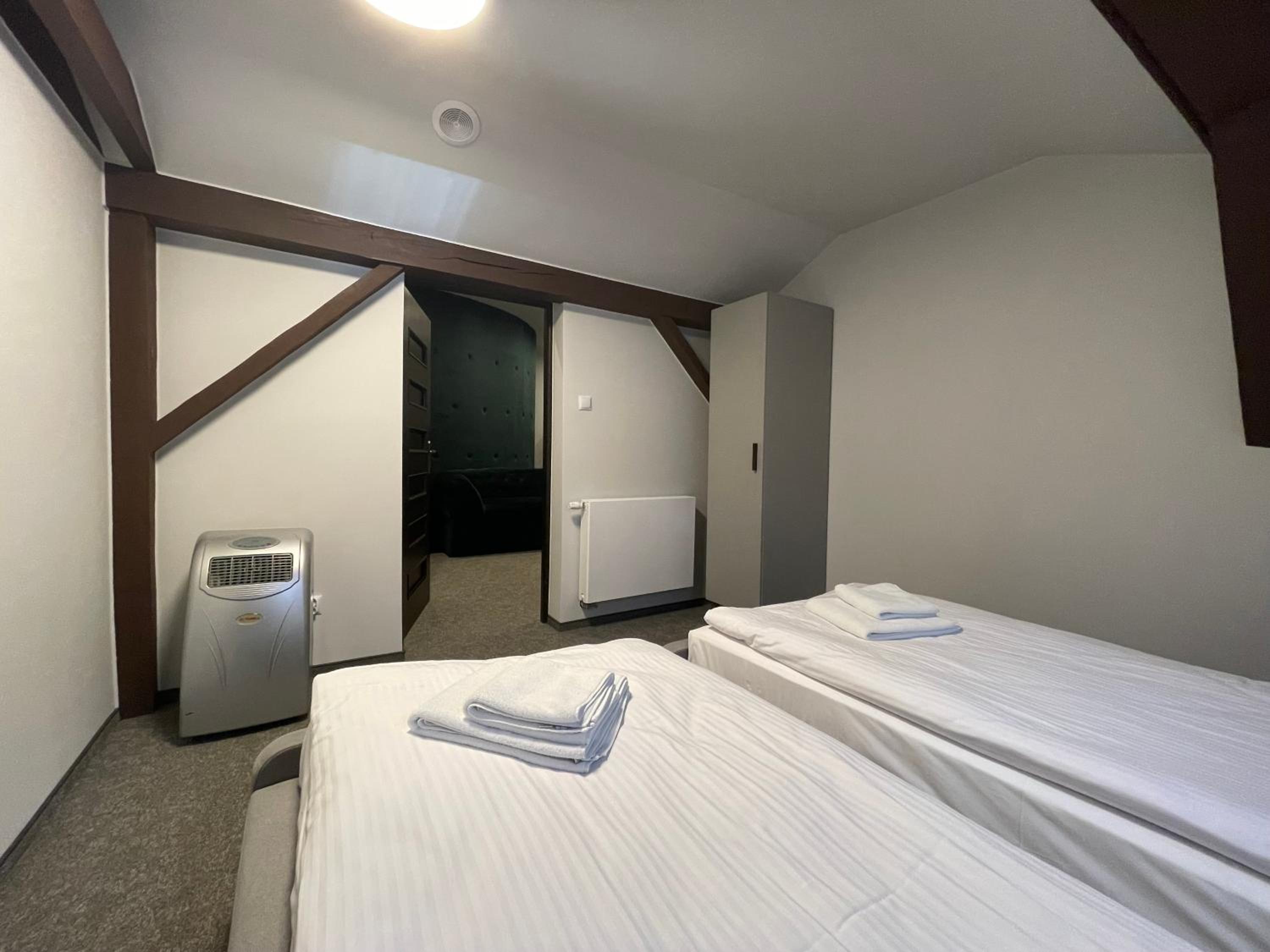 Studio Apartment photo 1