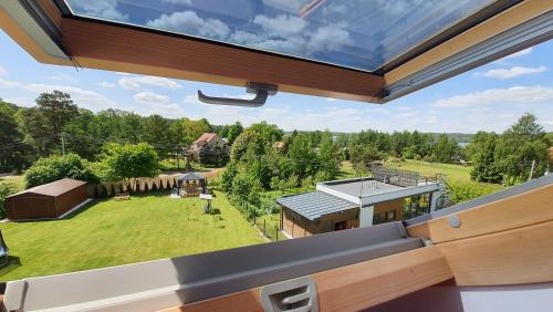 Double Room with Lake View - Photo 6