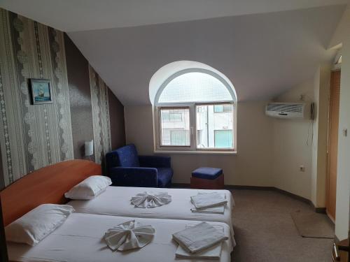 Small Double or Twin Room