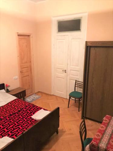 Deluxe Double Room (2 Adults + 1 Child) photo 2