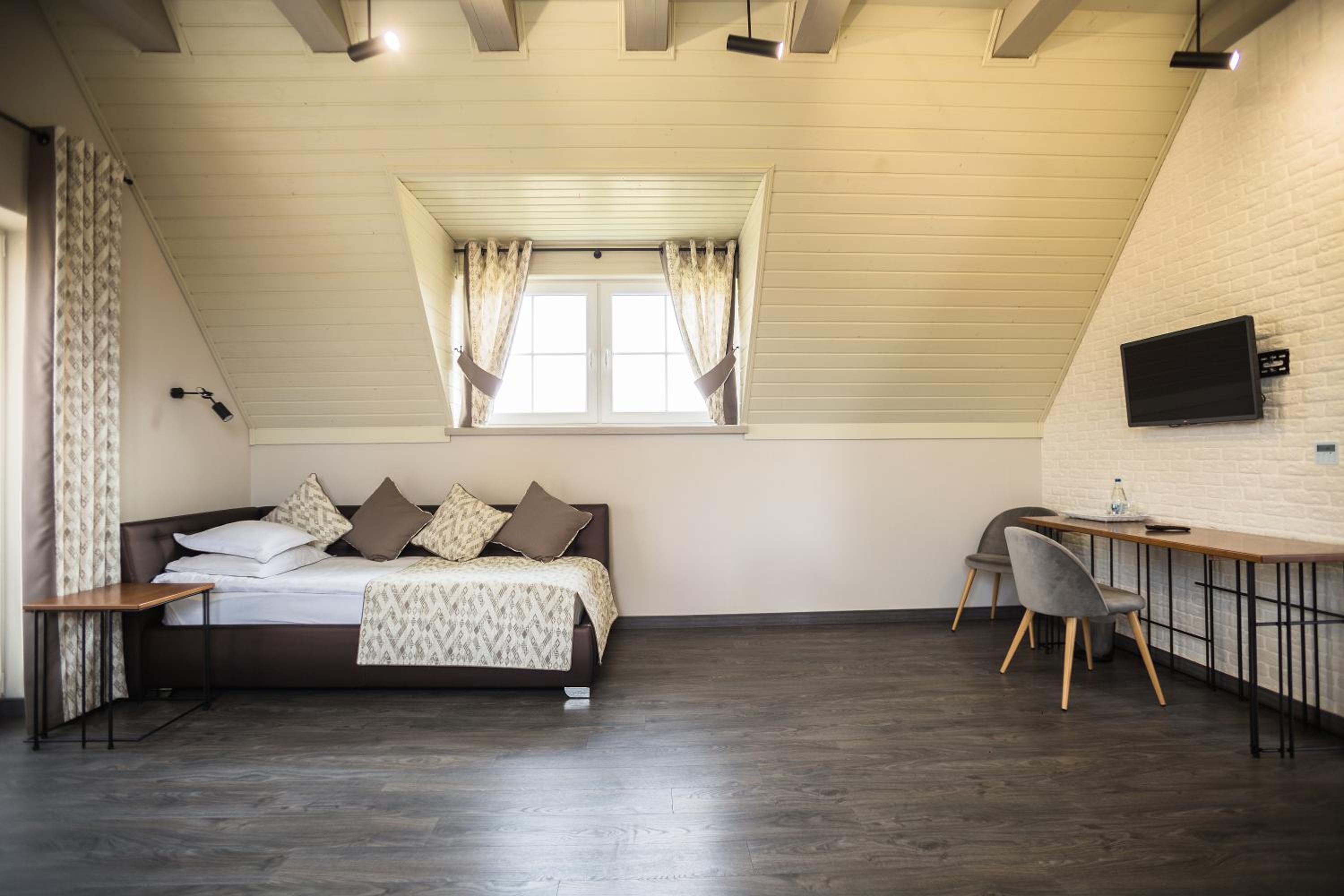 Superior Twin Room photo 2