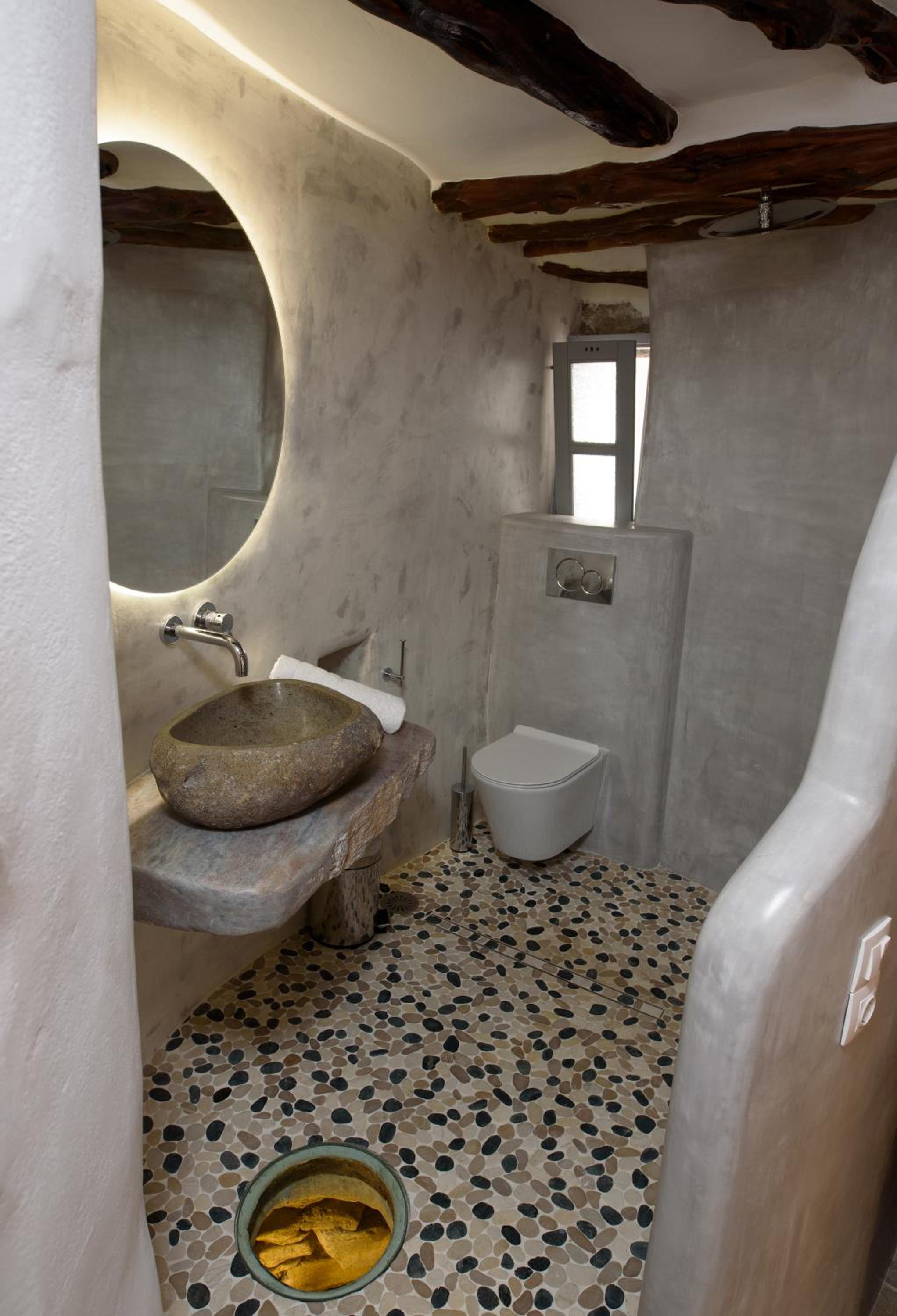 Three-Bedroom House - Photo 13