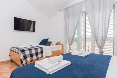 Studio Apartment with Sea View no.6