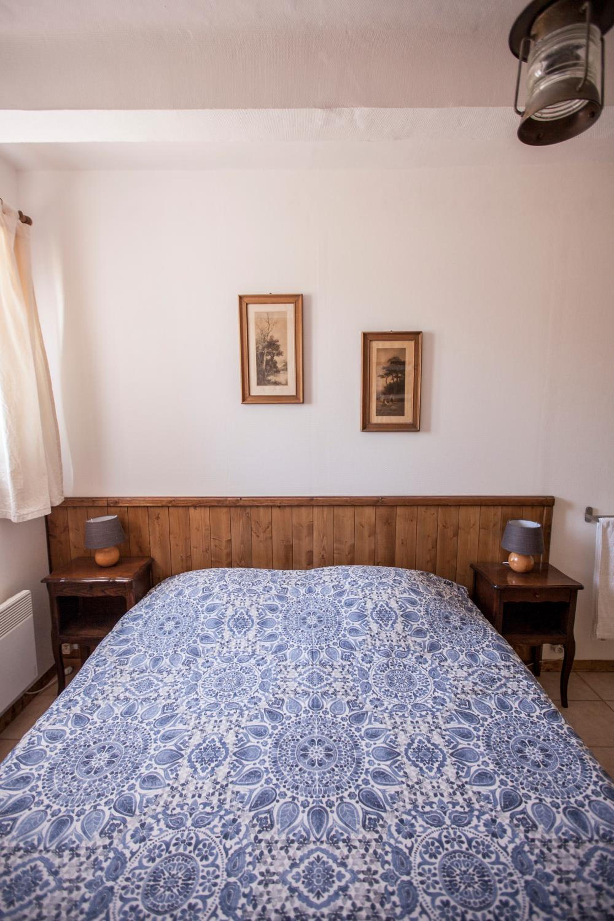 Double Room with Private External Bathroom - Photo 1