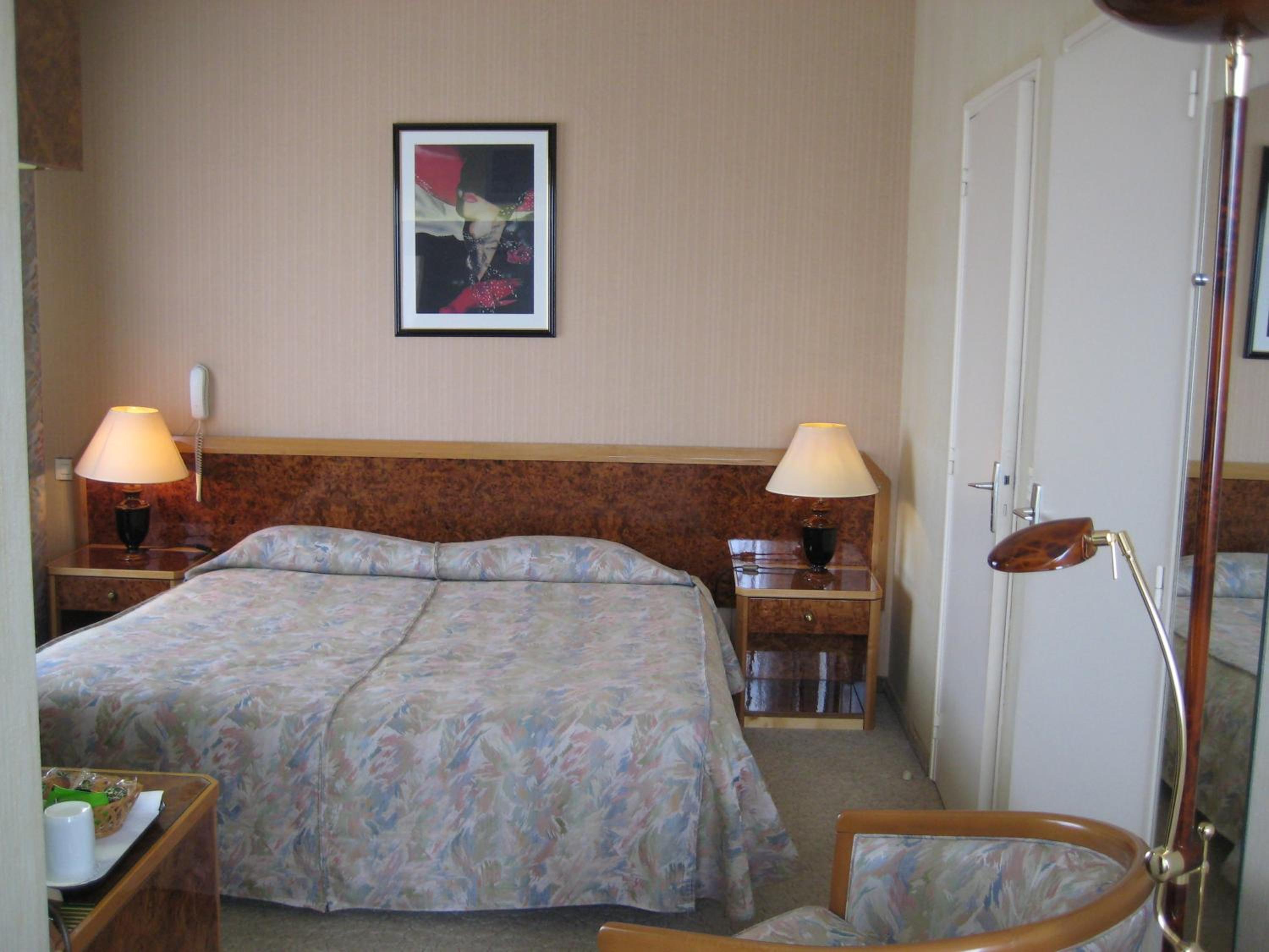 Double Room - Photo 1
