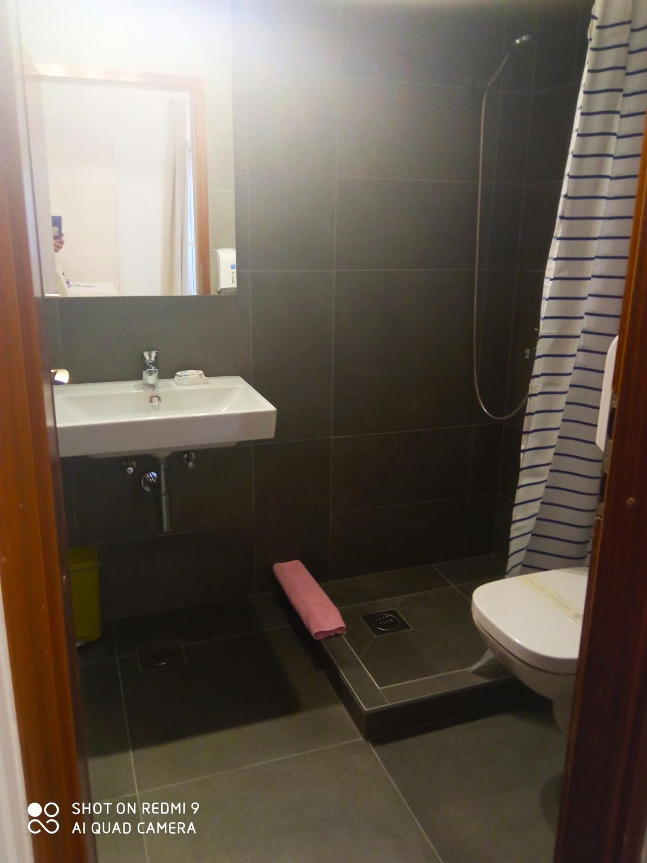 Double Room with Balcony photo 3