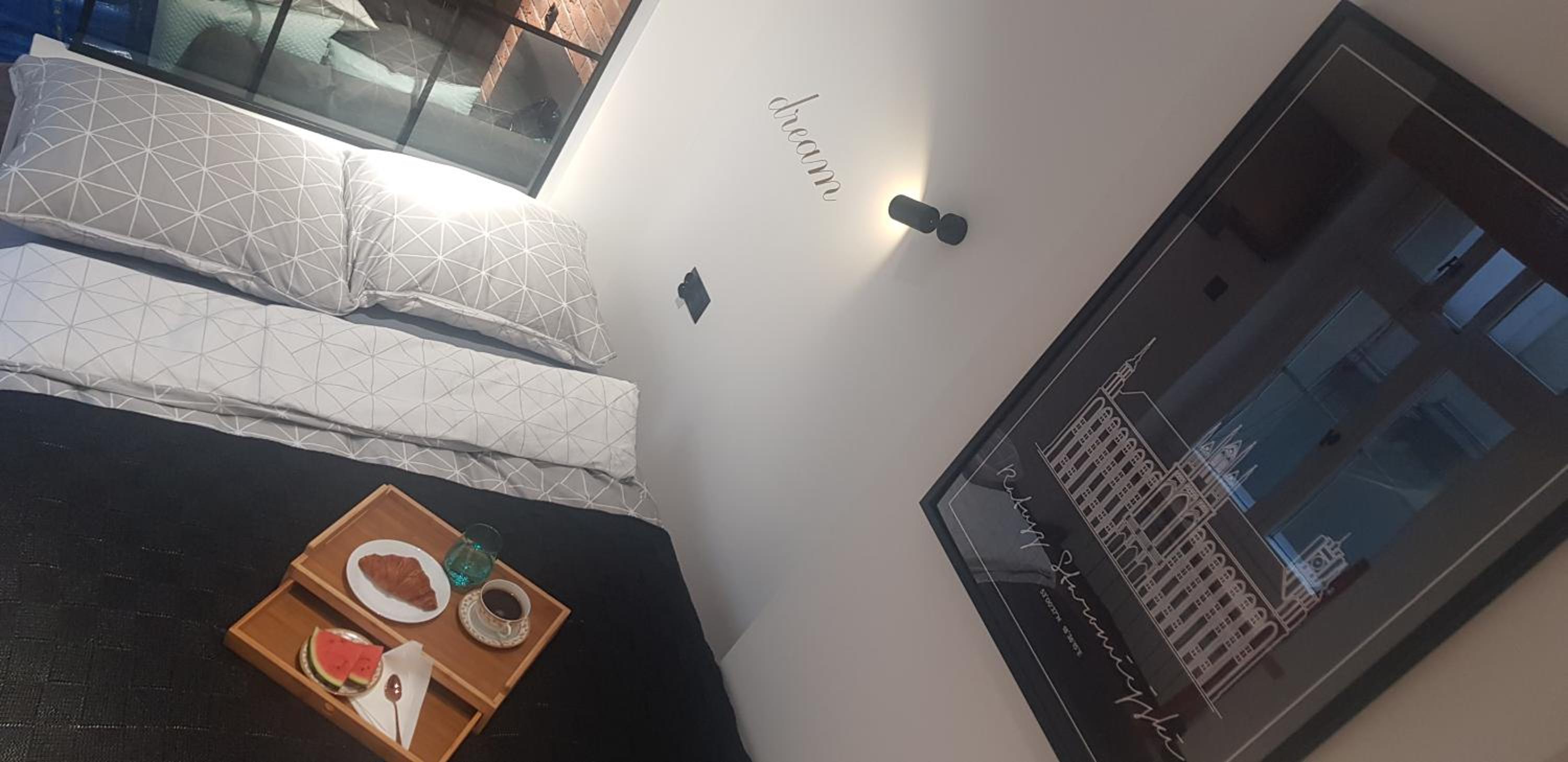 One-Bedroom Apartment - Photo 30