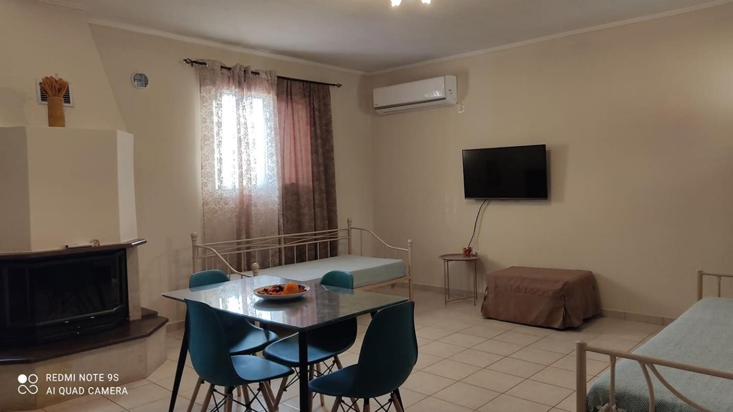 Apartment - Ground Floor photo 3