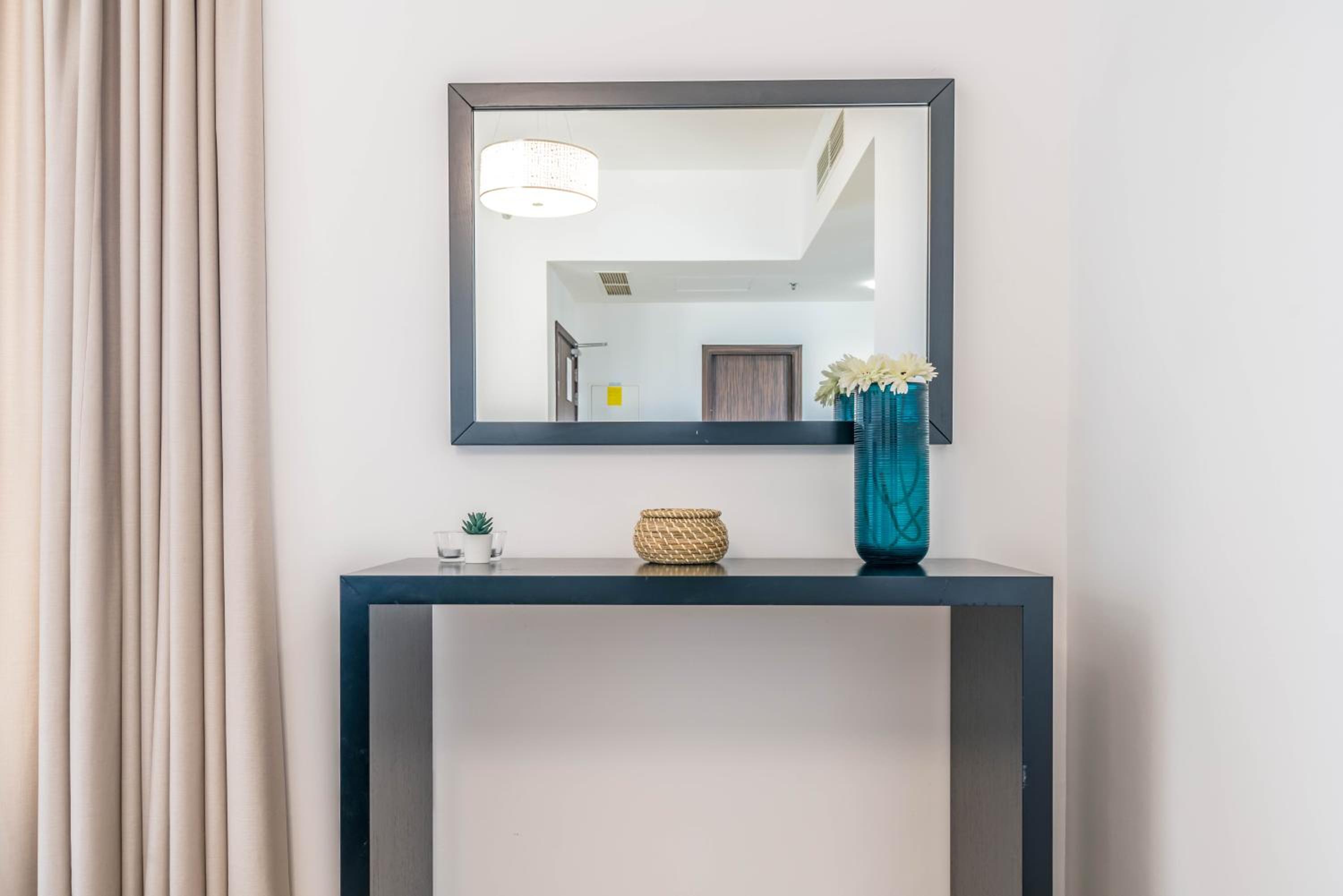 Three-Bedroom Apartment photo 2