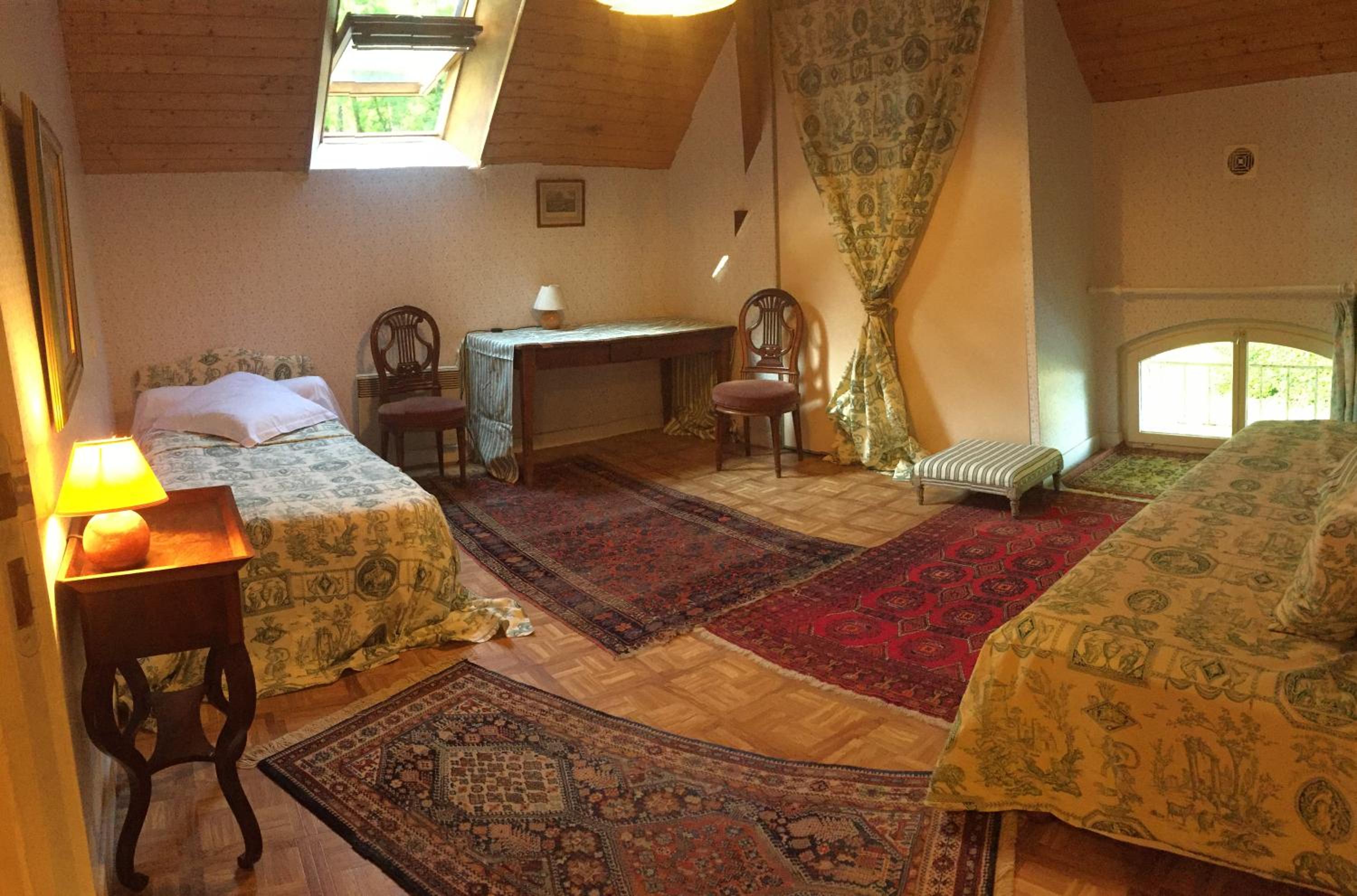 Standard Suite photo 2