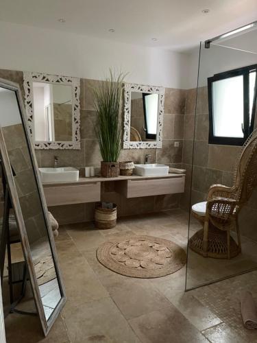 Suite with Private Pool photo 3