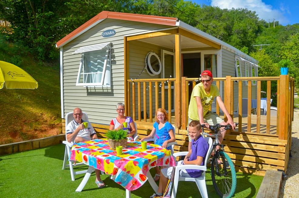 Mobile Home photo 1