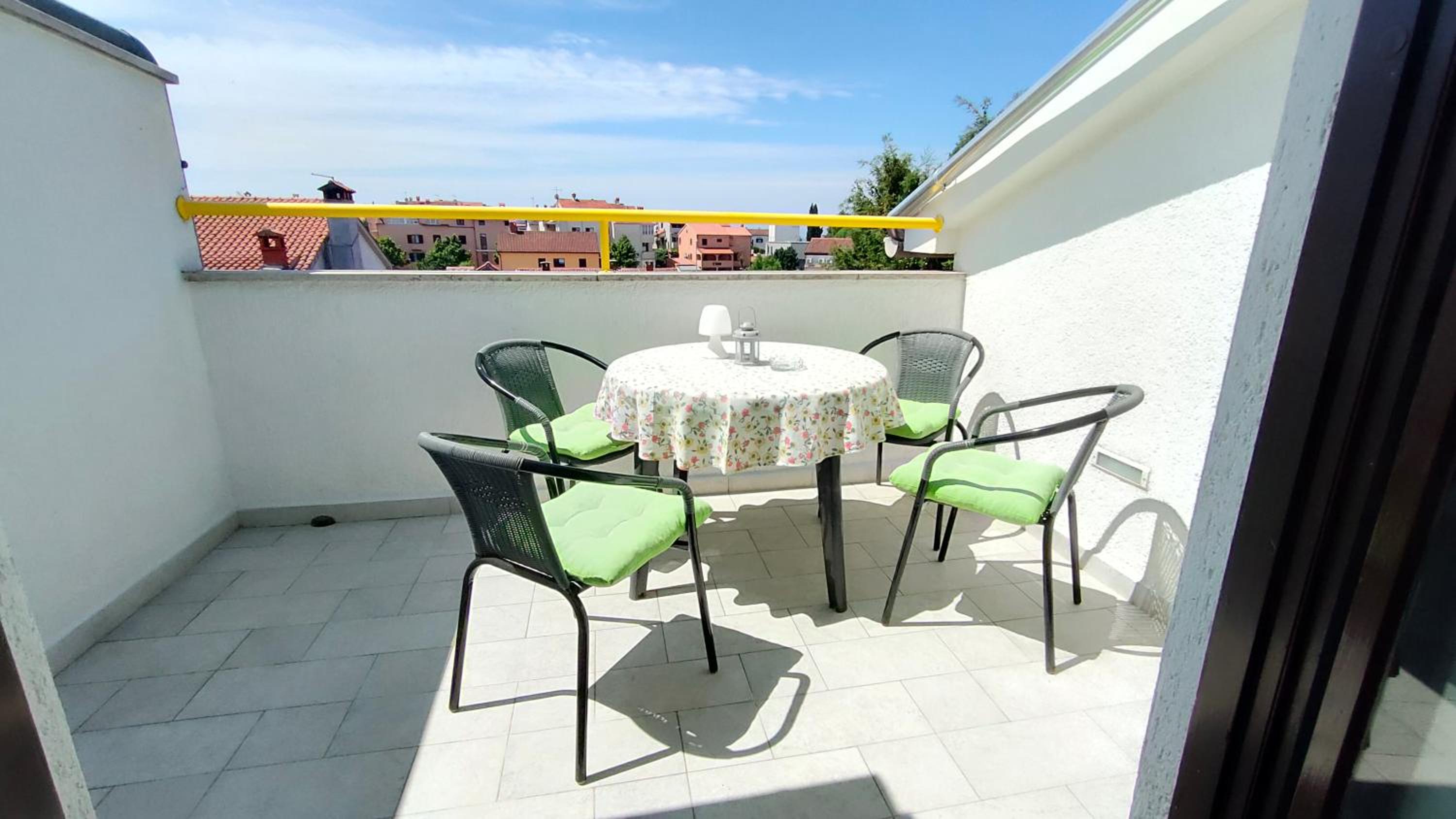 Two-Bedroom Apartment with Balcony photo 1