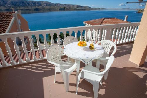 Double or Twin Room with Terrace photo 2