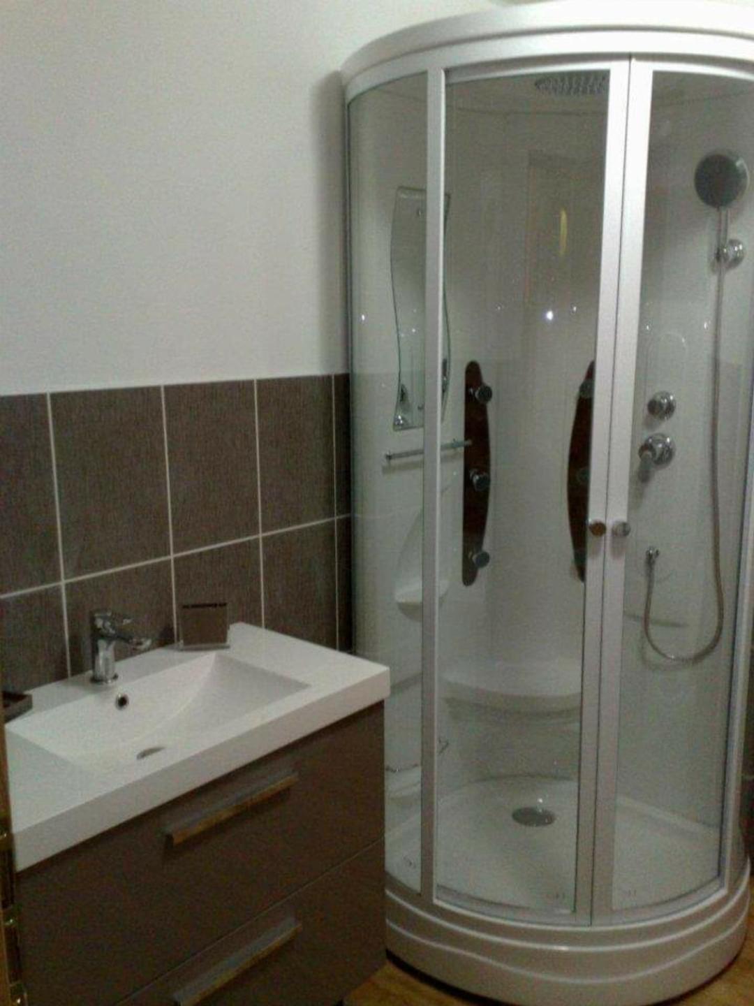 Double Room with Private External Bathroom photo 2
