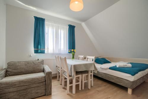 Double or Twin Room with Shower