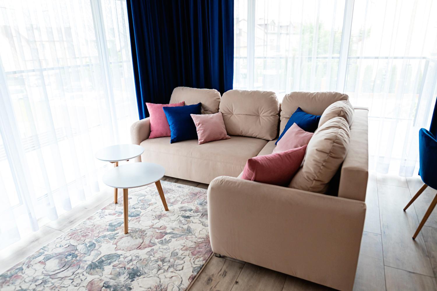 One-Bedroom Apartment - Photo 19