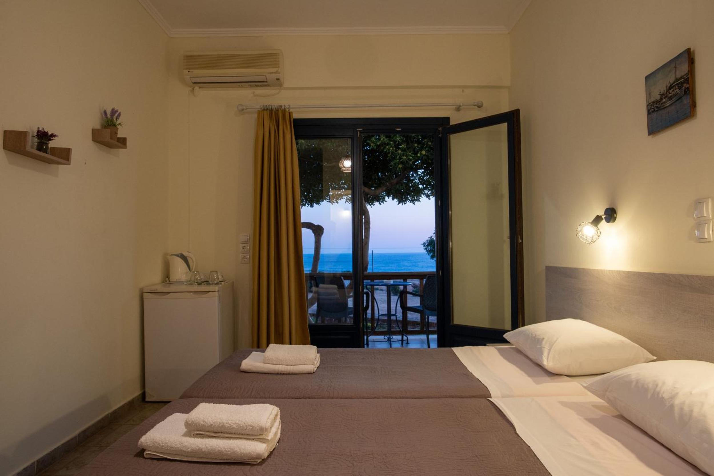 Standard Double or Twin Room with Sea View