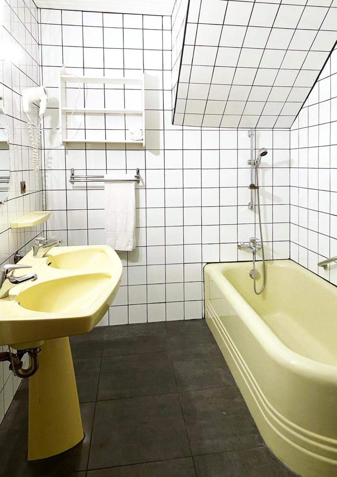 Quadruple Room - Photo 3