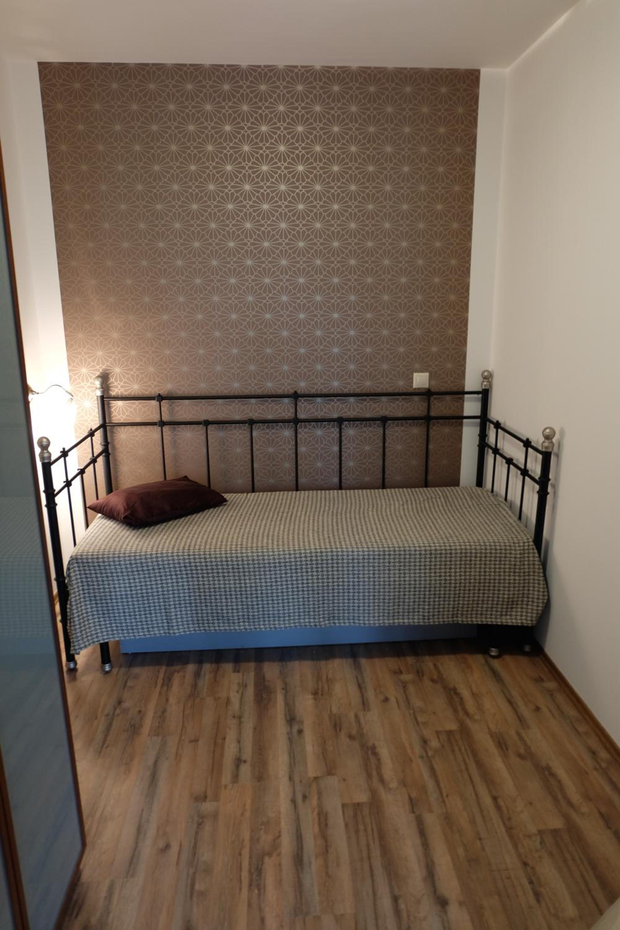 Two-Bedroom Apartment with Balcony photo 3