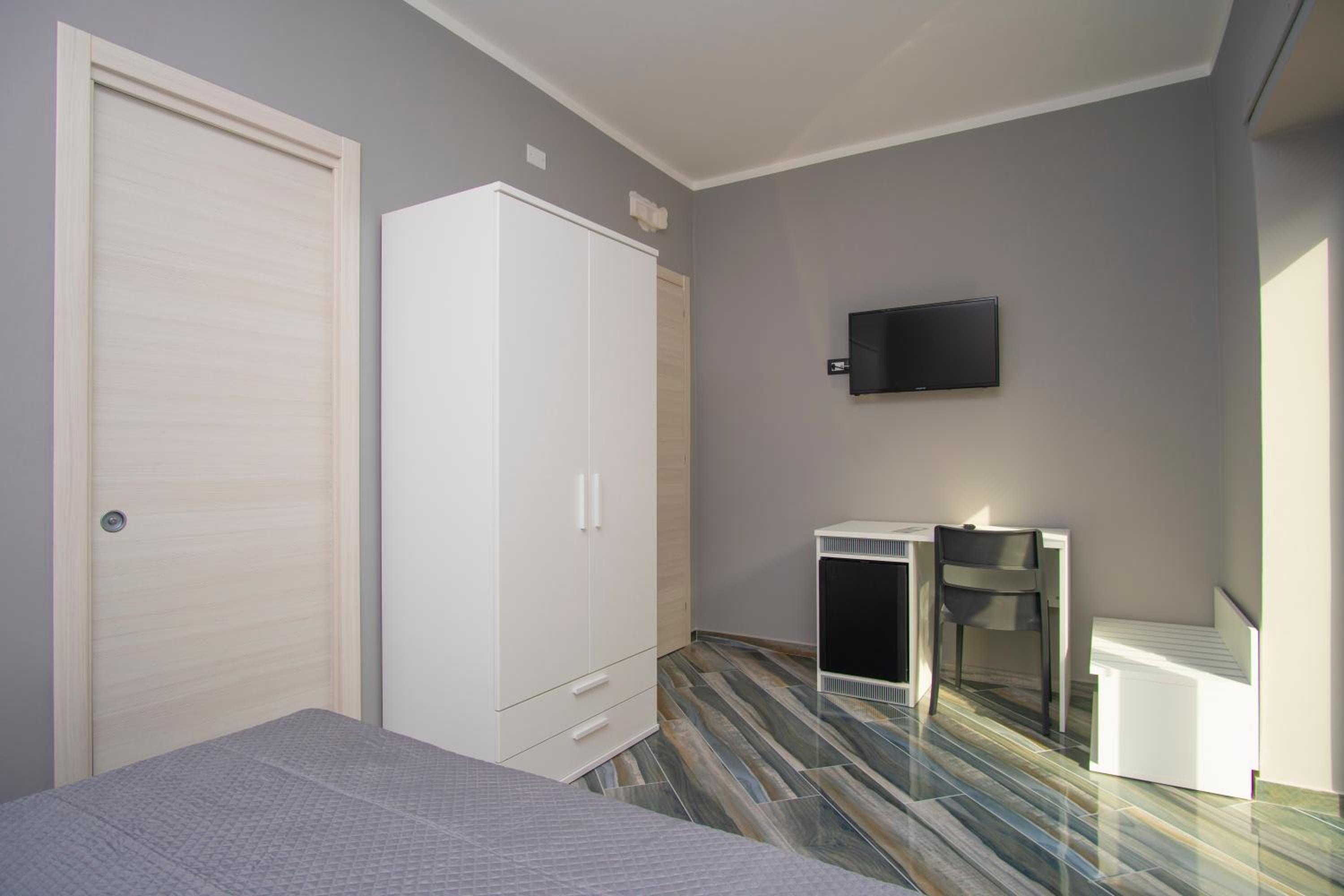 Double Room photo 2