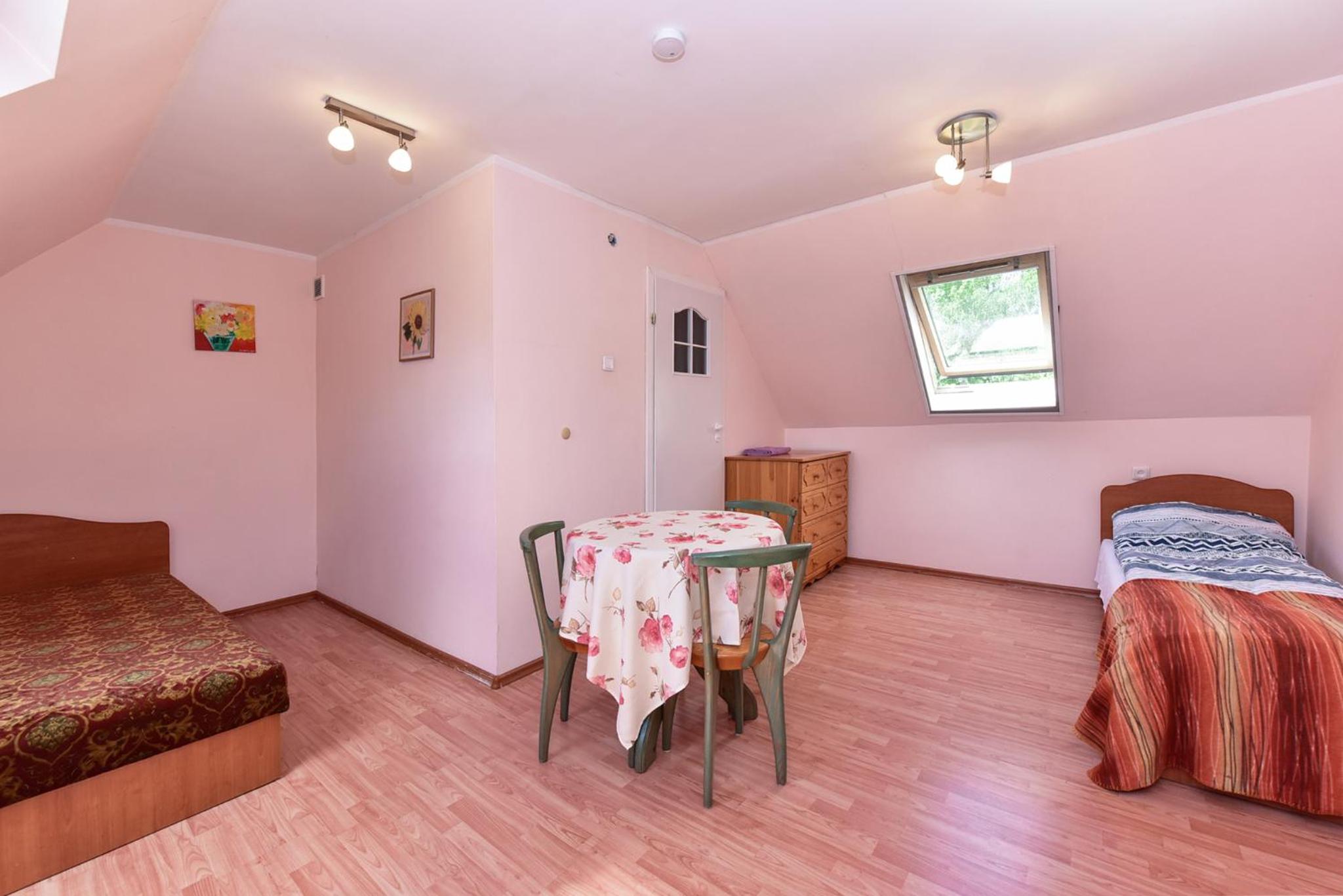 Bungalow with Patio photo 3