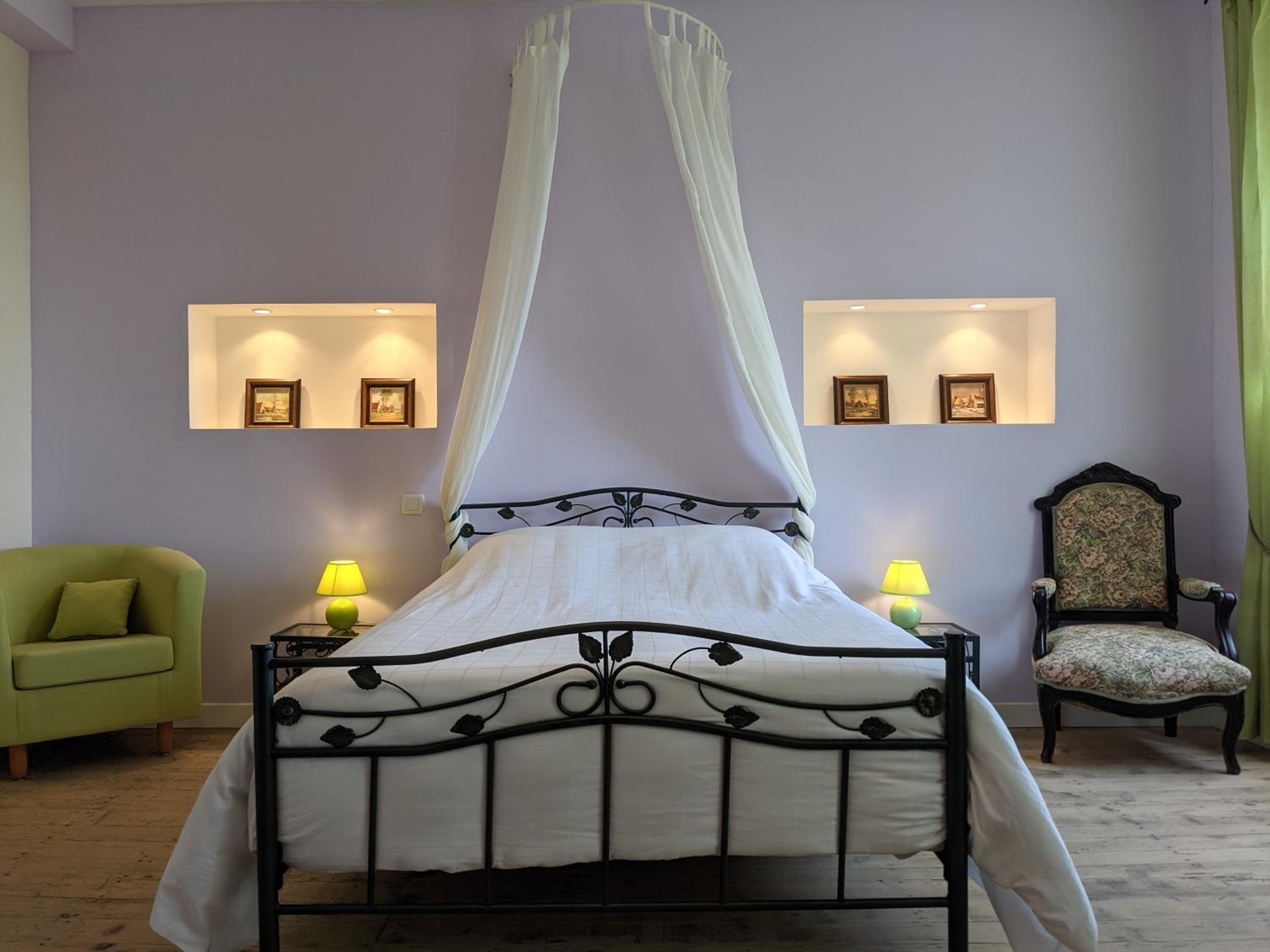 Double Room with Private Bathroom photo 1