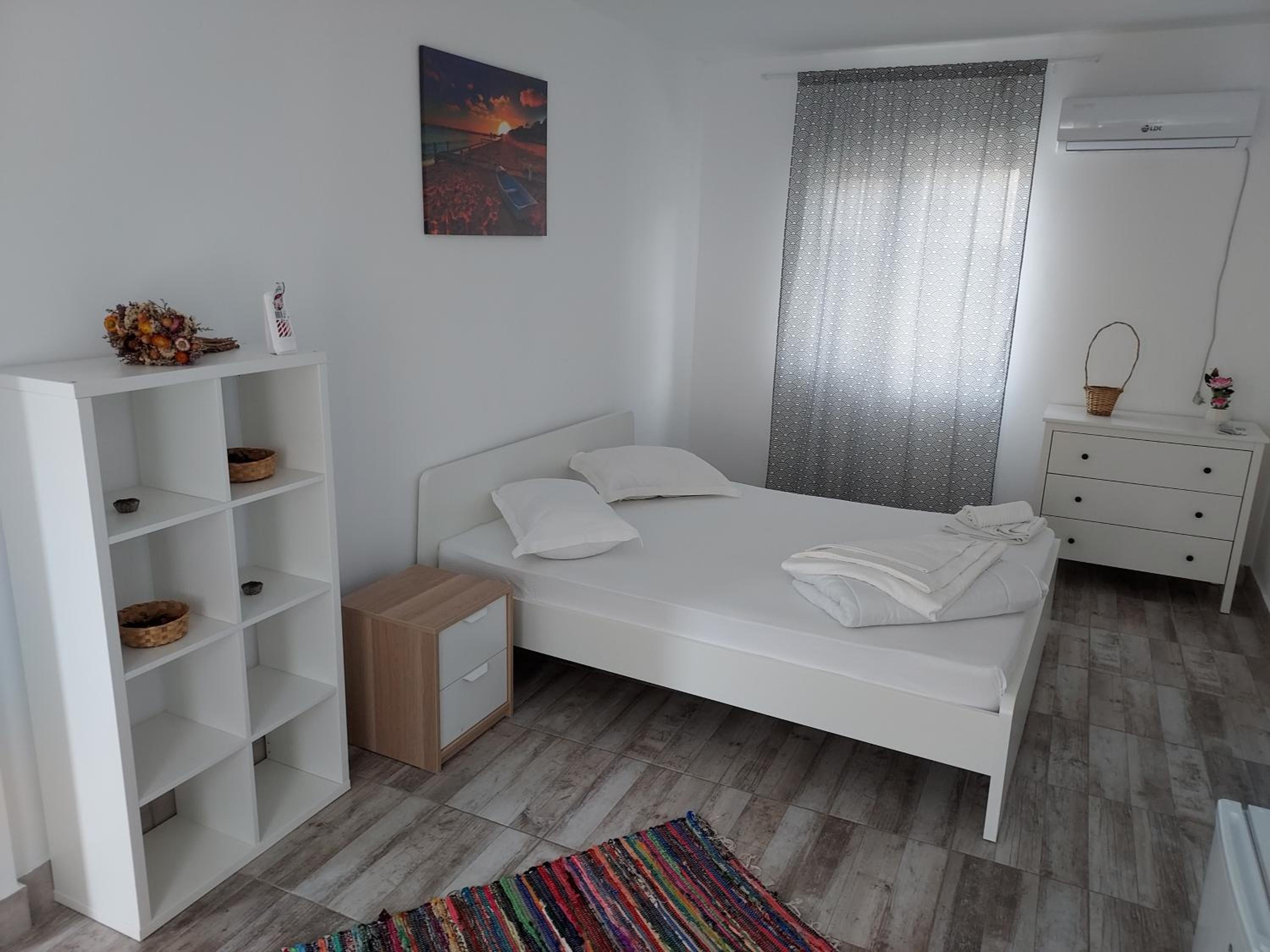 Apartment - Photo 1