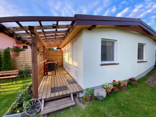 One-Bedroom House photo 3